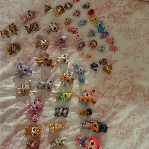 Littlest Pet Shop Figurines Collection